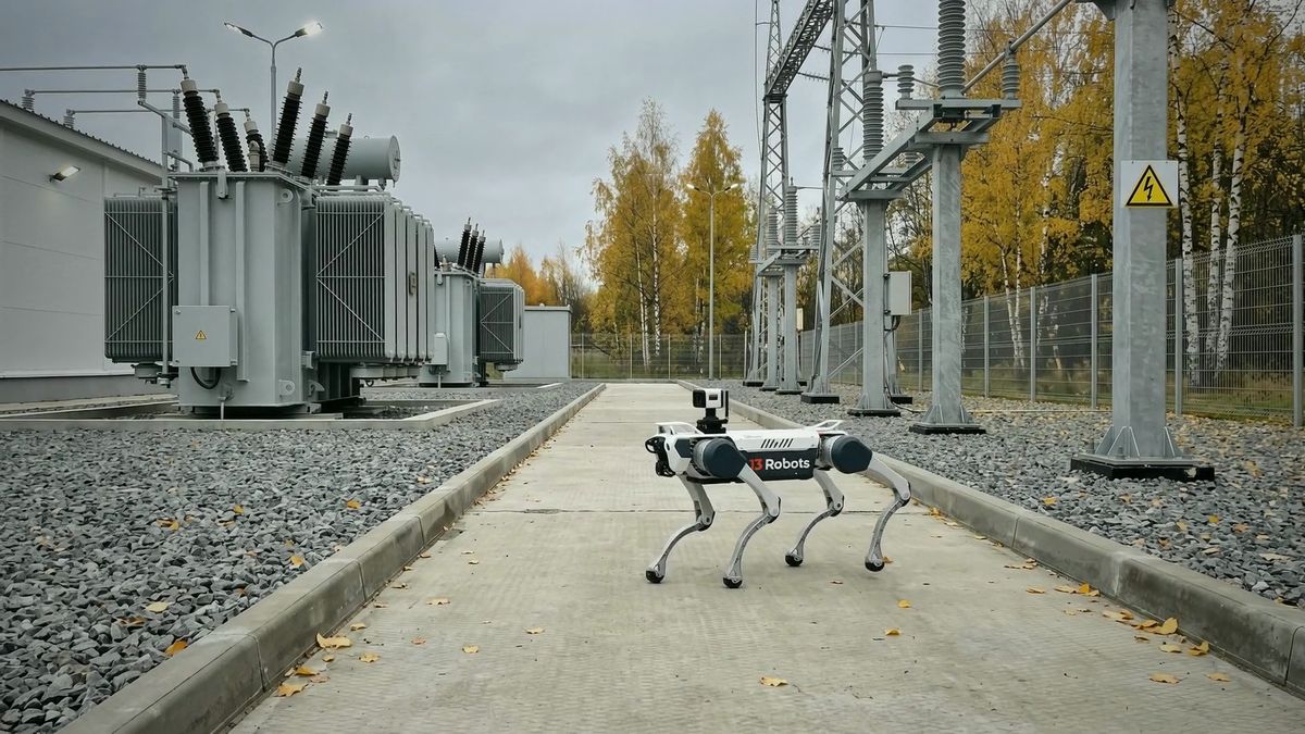 Робособака 13 Robots обходит подстанцию 110 кВ
